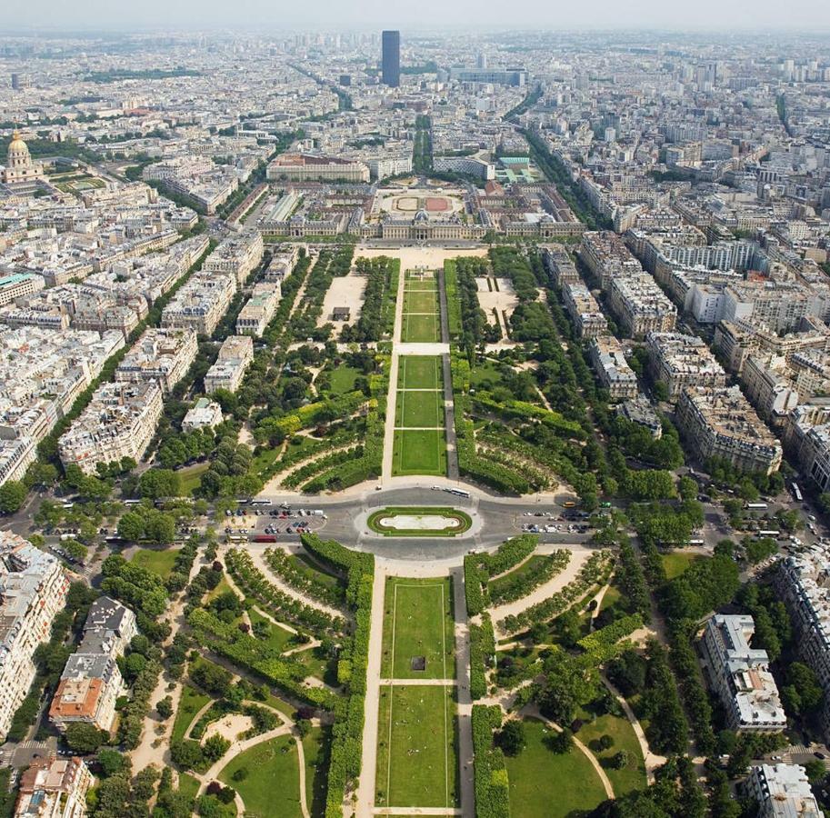 Studio Tour Eiffel Et Champs-Elysees Apartamento París Exterior foto